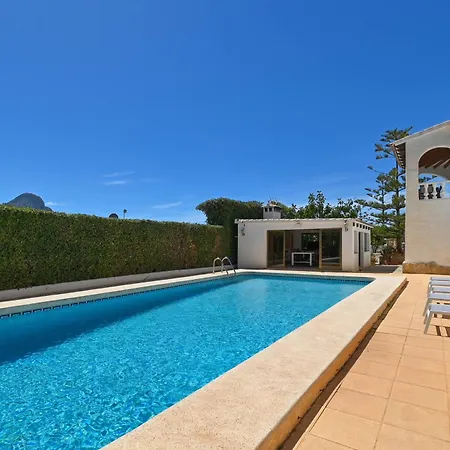 Casa Soleada En * カルプ